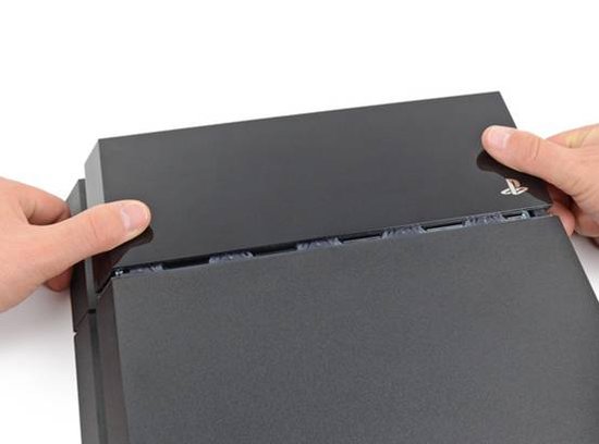 维修难度低 索尼PlayStation 4拆机图解(3/25)