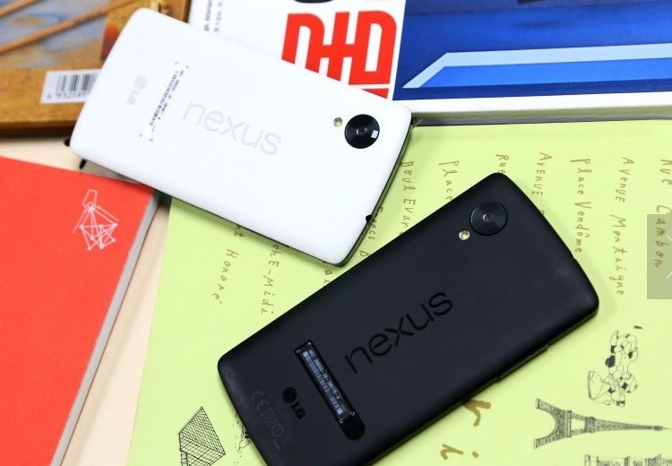安卓4.4旗舰 谷歌Nexus5黑白双色对比图赏_5