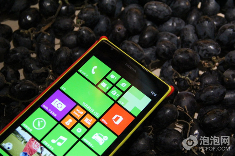 6寸巨屏/顶级四核 Lumia 1520真机实拍(2/20)