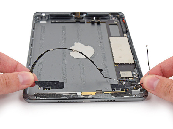 超薄便携新平板 iPad mini 2拆机图集_16