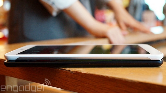 四核白色超薄平板 LG G Tablet 8.3图赏_7