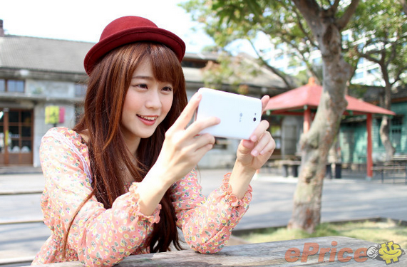 巨屏白色安卓美机 LG G Pro Lite图赏_6
