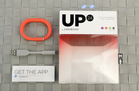 加入蓝牙同步功能 Jawbone UP24开箱(6/19)