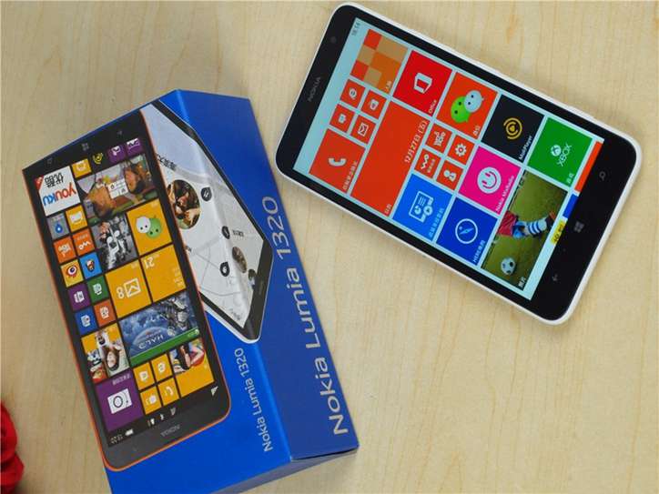 6英寸中端大屏 诺基亚Lumia 1320手机图赏(1/9)
