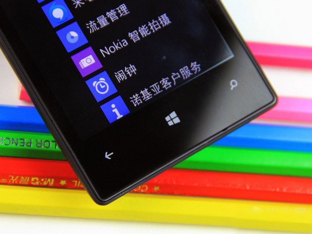 时尚千元WP8手机 诺基亚Lumia525图赏_4