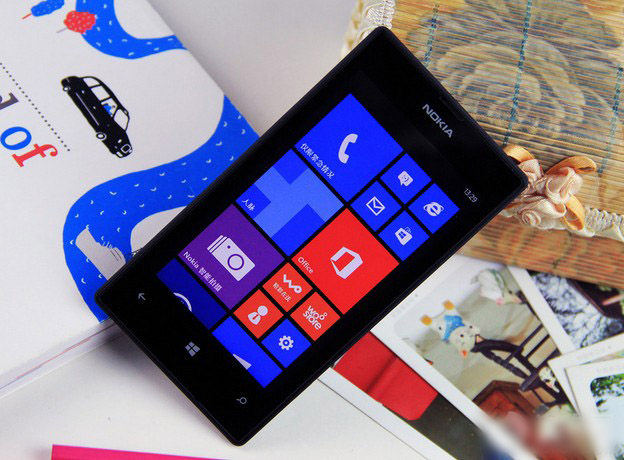 时尚千元WP8手机 诺基亚Lumia525图赏_12