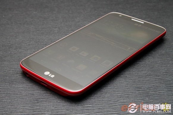 LG G2红色版手机正面图片