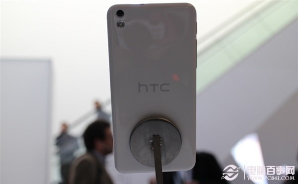 HTC Desire 816背面图片