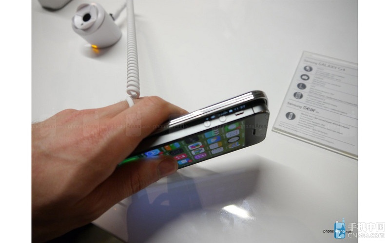 三星S5对比iPhone5s图文评测 究竟买谁？_5