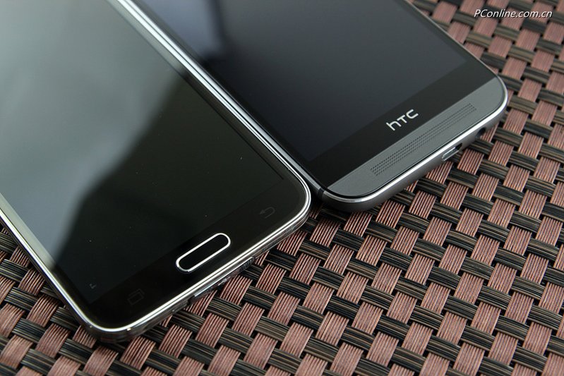 巅峰旗舰外观对决 三星S5和HTC M8对比图赏(14/18)