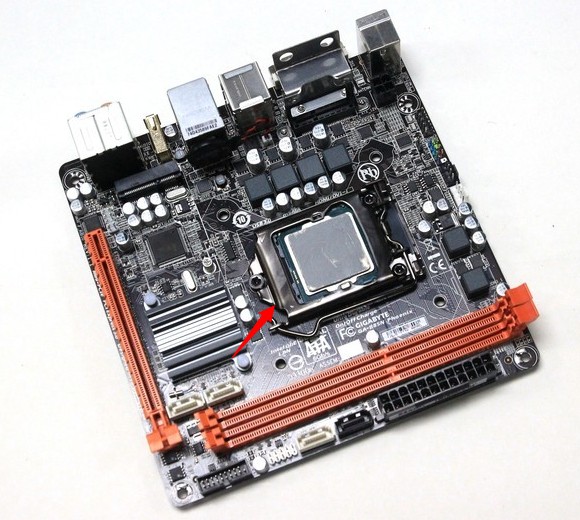 ITX装机CPU安装