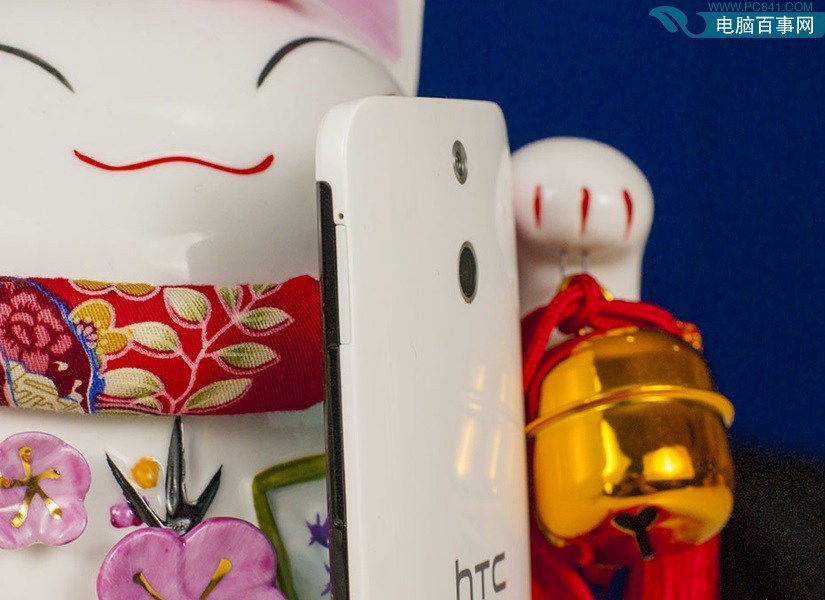 双曲线设计 HTC One时尚版高清图赏_3