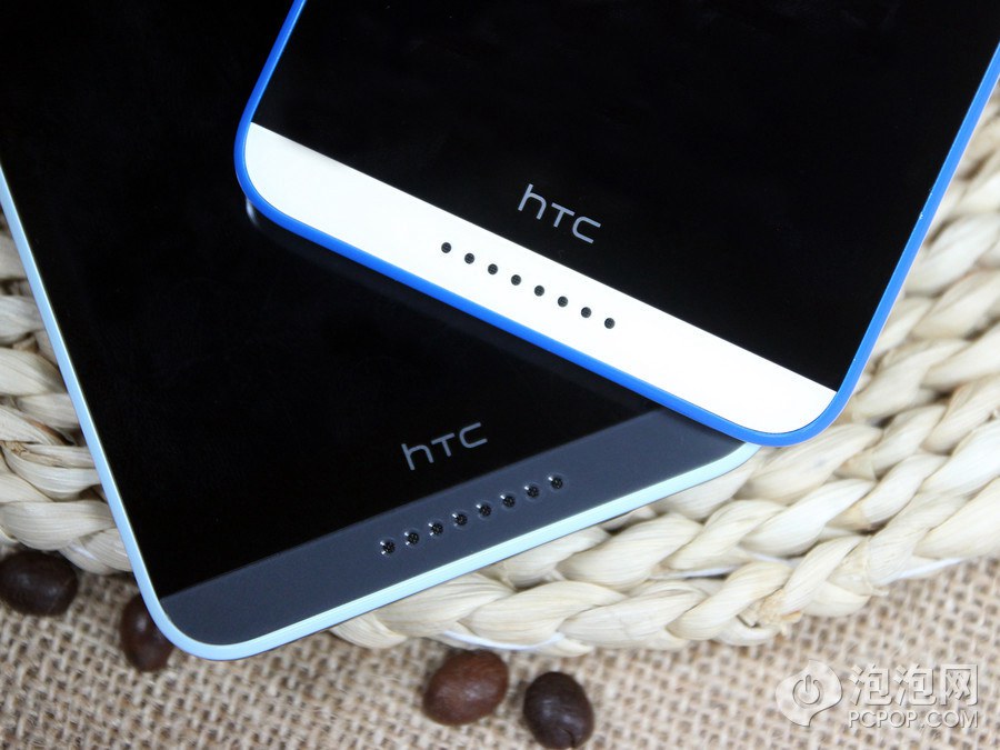 双4G时尚机身 HTC Desire 820黑白色对比图赏_7