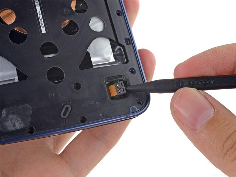 Nexus 6做工怎么样 Nexus 6拆解图赏(14/34)