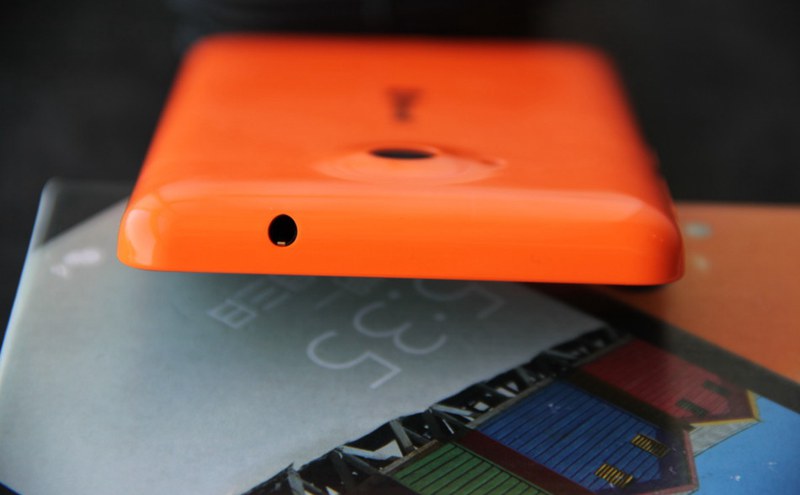 首款微软品牌WP8.1手机 微软Lumia 535开箱图赏(14/20)