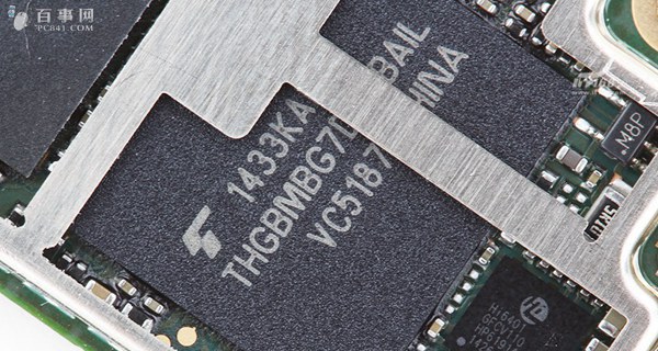 图为主板中继承的Hi6361 4G LTE射频芯片特写