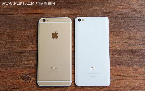 小米Note和iPhone6 Plus背面对比