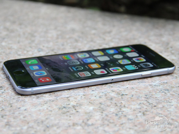 苹果iPhone 6 Plus：光学防抖镜头、指纹识别