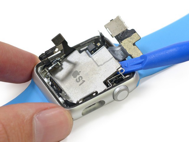 Apple Watch内置S1芯片拆解