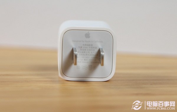 图为Apple Watch充电器